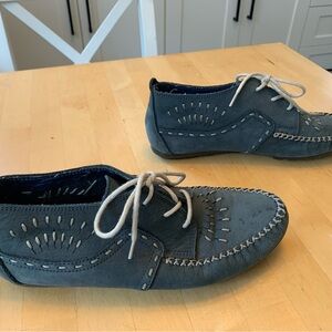 Hush Puppies Women’s Moccasins